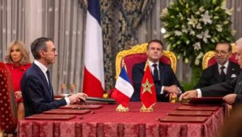 Paris et Rabat ont noué « un partenariat renforcé » contre « l’immigration clandestine », annonce Emmanuel Macron